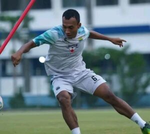 Robi Siap Main Lawan Persebaya