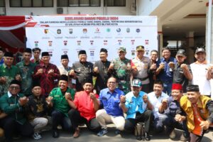 Hadiri Deklarasi Pemilu Damai 2024, Dandim 0808/Blitar Ajak Seluruh Stakeholder Tetap Jaga Stabilitas Keamanan Dan Ketertiban
