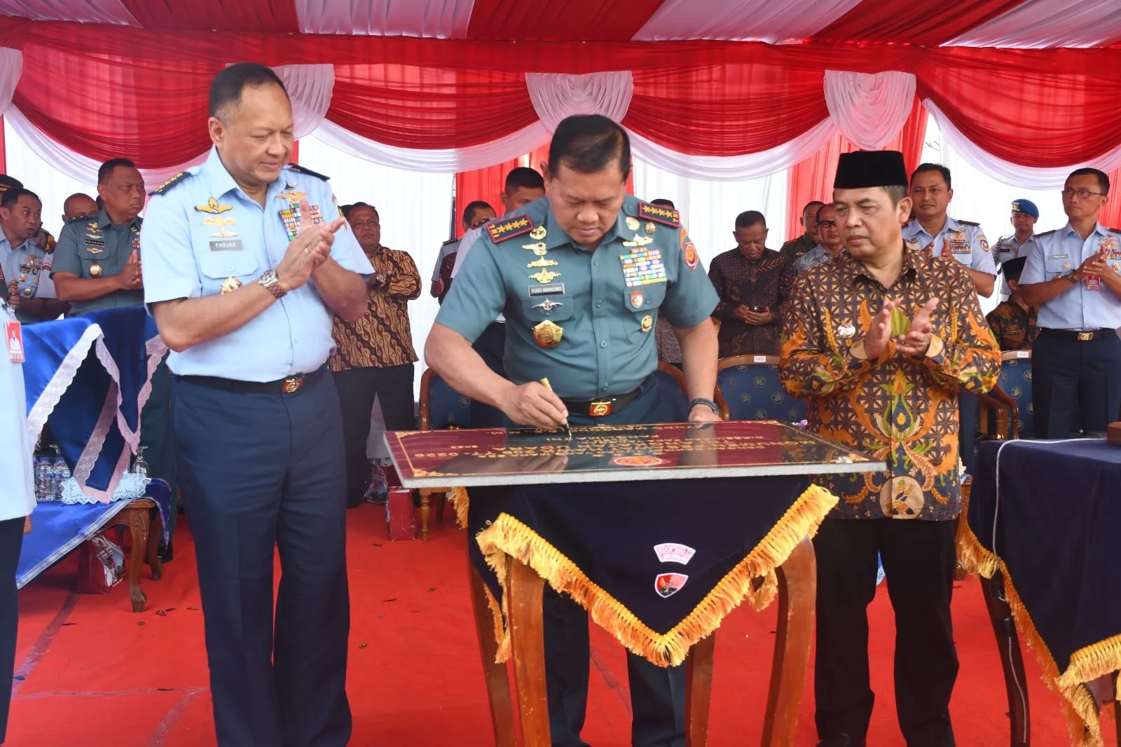 Monumen Alutsista Sebagai Pengingat Perjuangan TNI Dalam Menjaga Keutuhan NKRI