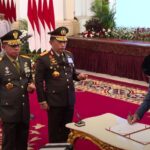 Panglima TNI Jenderal TNI Agus Subiyanto Menjadi Saksi Pelantikan Kasad  