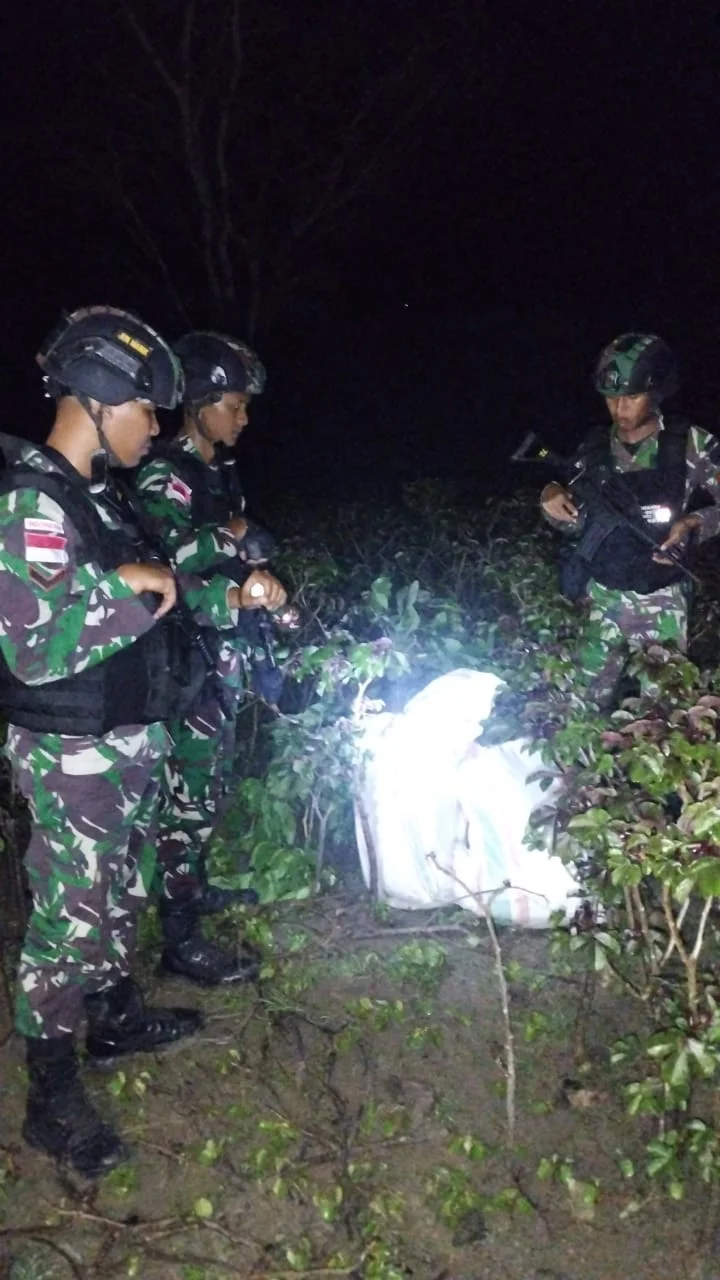 Perketat Pengamanan Jelang Tahun Baru, Pos Aplal Satgas Yonkav 6/Naga Karimata Gagalkan Percobaan Penyelundupan