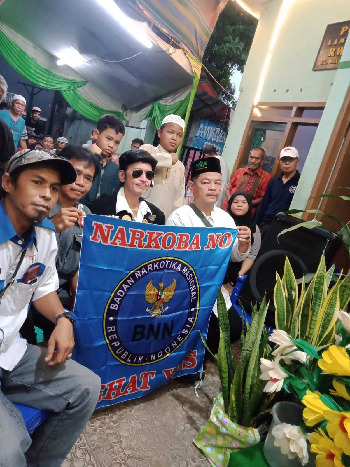 PPWI DKI Jakarta Berkolaborasi dengan BNN Pusat, Brigjen. Dr. Victor Pudjiadi, SpB, FICS, DFM. Perangi Narkoba di Wilayah Pisangan Baru
