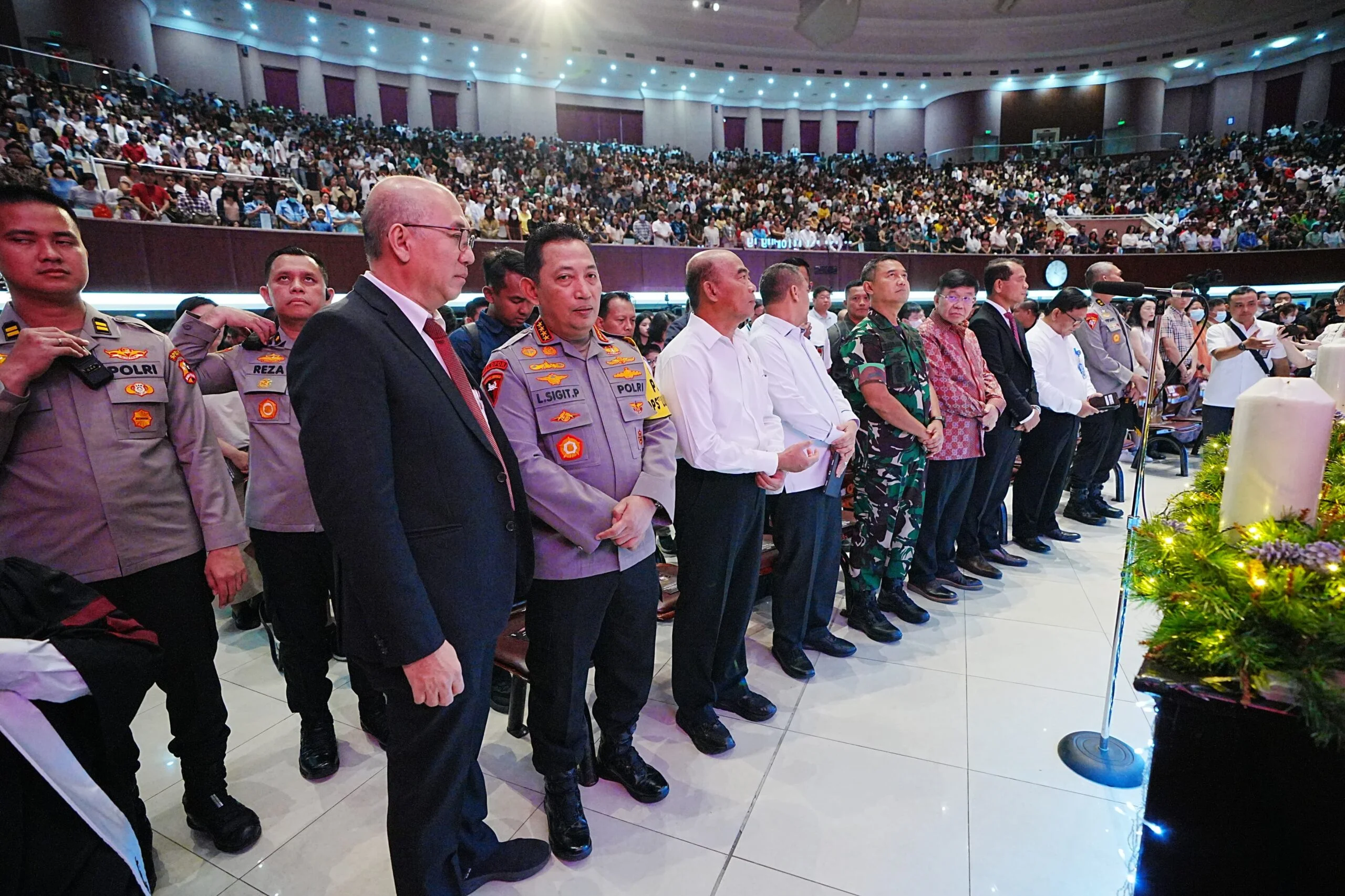Tinjau Gereja Katedral dan GRII, Kapolri Bicara Keberagaman Hingga Jaga Persatuan-Kesatuan Indonesia