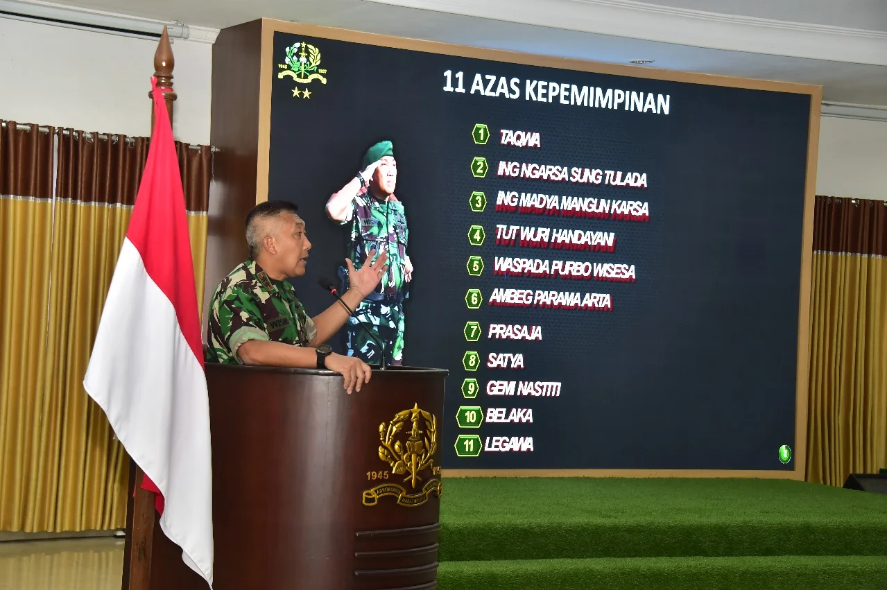 Gubernur Akmil Inspiratif dalam Pembekalan Pengasuh Taruna