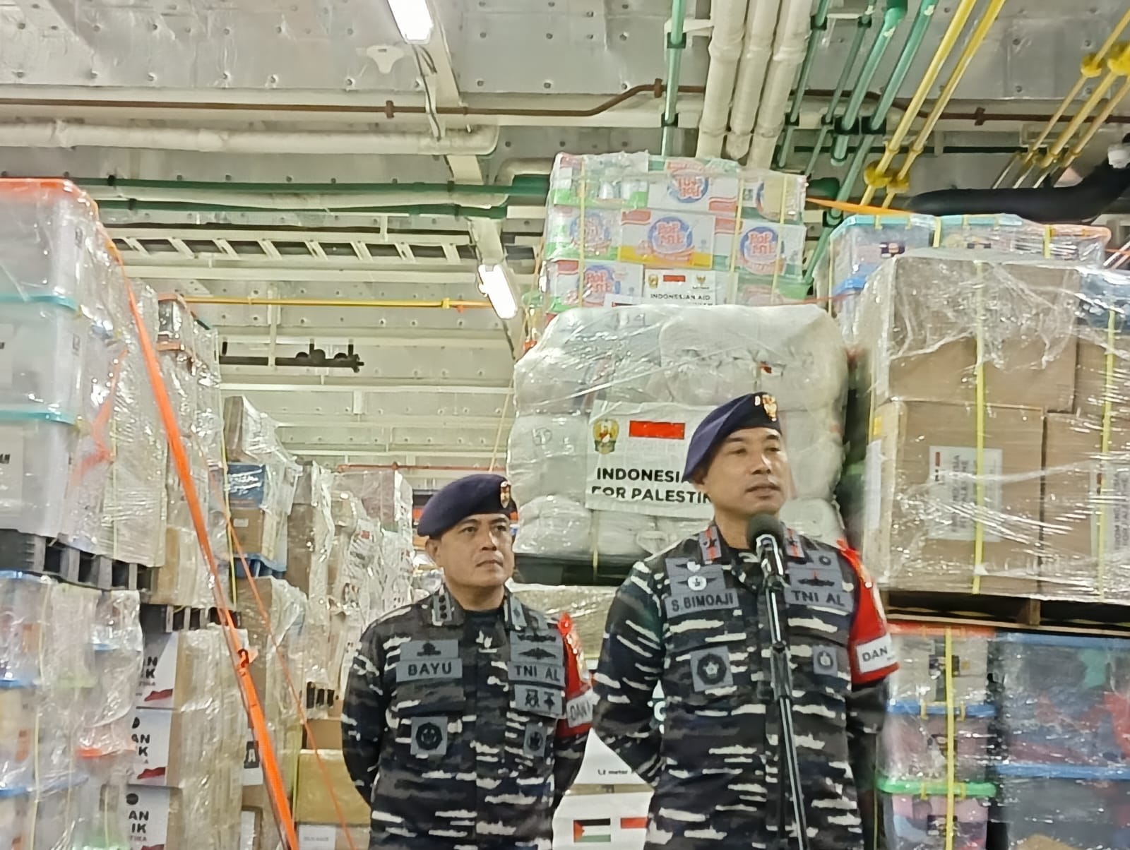 Bawa Misi Kemanusiaan, KRI dr Radjiman Wedyoningrat-992 Singgah di Batam Sebelum ke Gaza