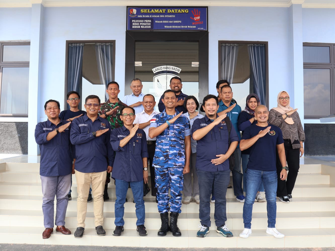 Sambut Penuh Keakraban, Danlanud Hang Nadim Dikunjungi PWI Kepri