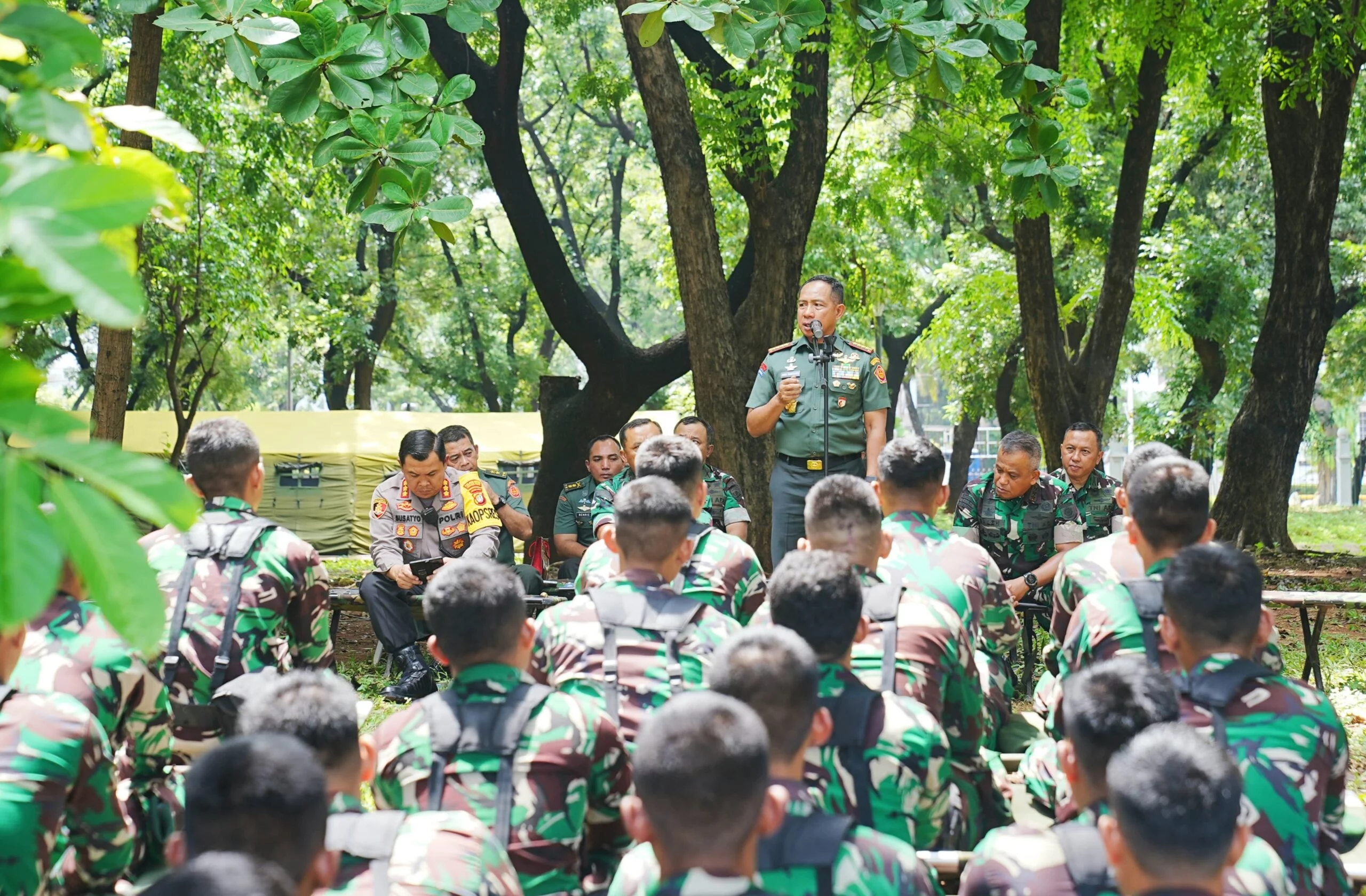 Panglima TNI Cek Kesiapan Pasukan Pengaman Unjuk Rasa dan Babinsa Pengamanan Pemilu