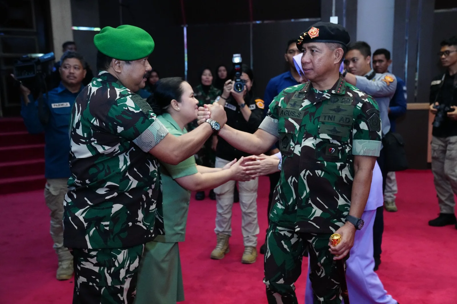 Panglima TNI Terima Laporan Korps Kenaikan Pangkat 35 Pati TNI