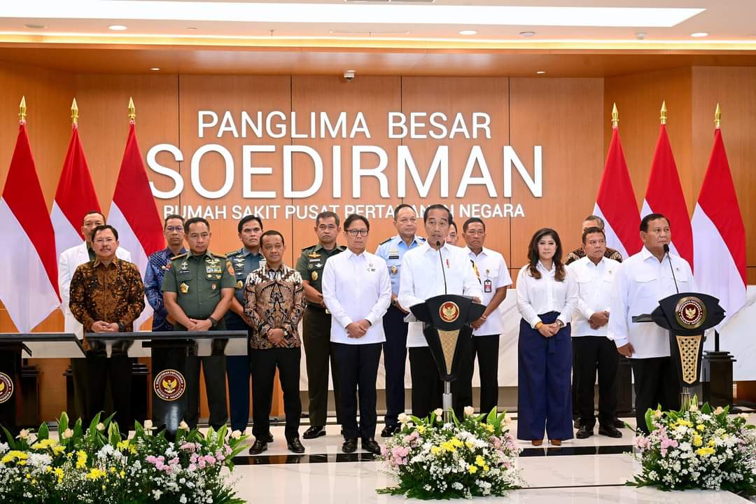 Menhan Prabowo Subianto, Mendampingi Presiden Jokowi Meresmikan Rumah Sakit Pusat Pertahanan Negara