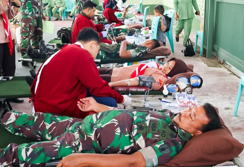 Sambut HUT ke- 78 Persit Kartika Chandra Kirana, Kodim Bojonegoro gelar Bakti Sosial Donor Darah