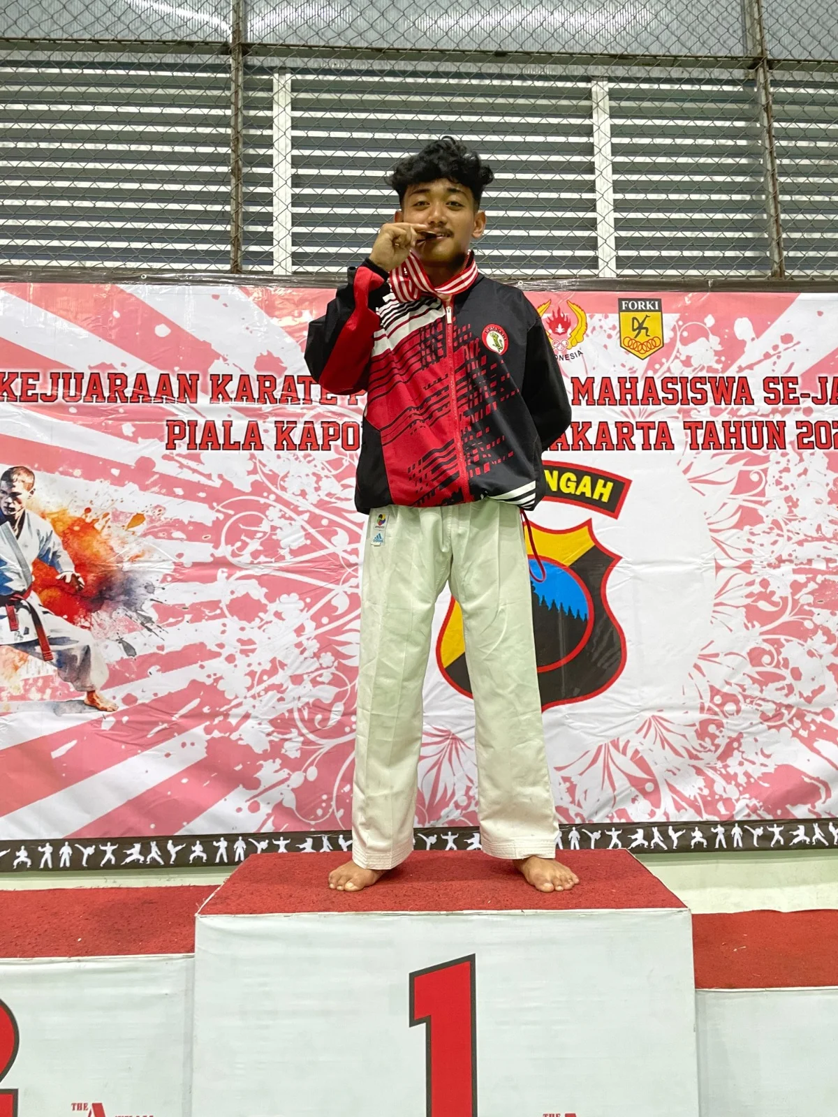UMKU Raih Juara 1 Lomba Karate Kelas Mahasiswa