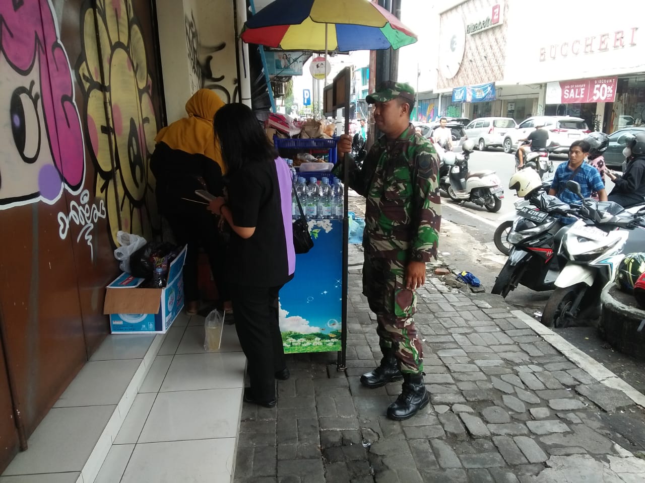 Masyarakat Jadi Sasaran komsos Babinsa Jayengan