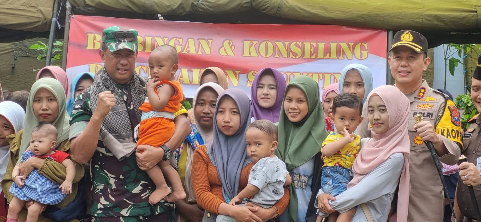 Kapolres Gresik Bersama Tim Wasev TMMD ke-119 Tahun 2024 di Desa Sembung, Gresik