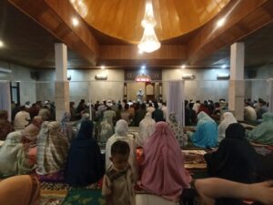 Tarawih Perdana Bulan Suci Ramadhan, Danrem 132/Tdl : Perbanyak Shodaqoh Dan Tingkatkan Iman Serta Taqwa di Bulan Yang Penuh Barokah