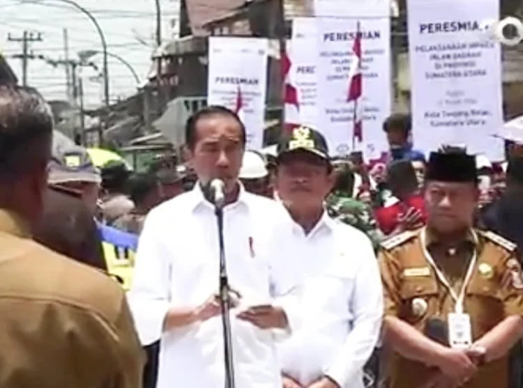 Presiden Jokowi Resmikan Pelaksanaan Inpres Jalan Daerah di Tanjungbalai, Sumut