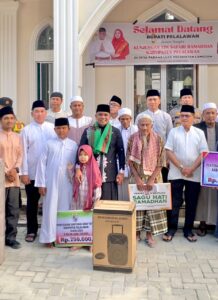 Safari Ramdhan Bupati H. Zukri di Desa Padang Luas, Dewan Terpilih Ini Sebut Bantuan Yatim Sangat Menyentuh