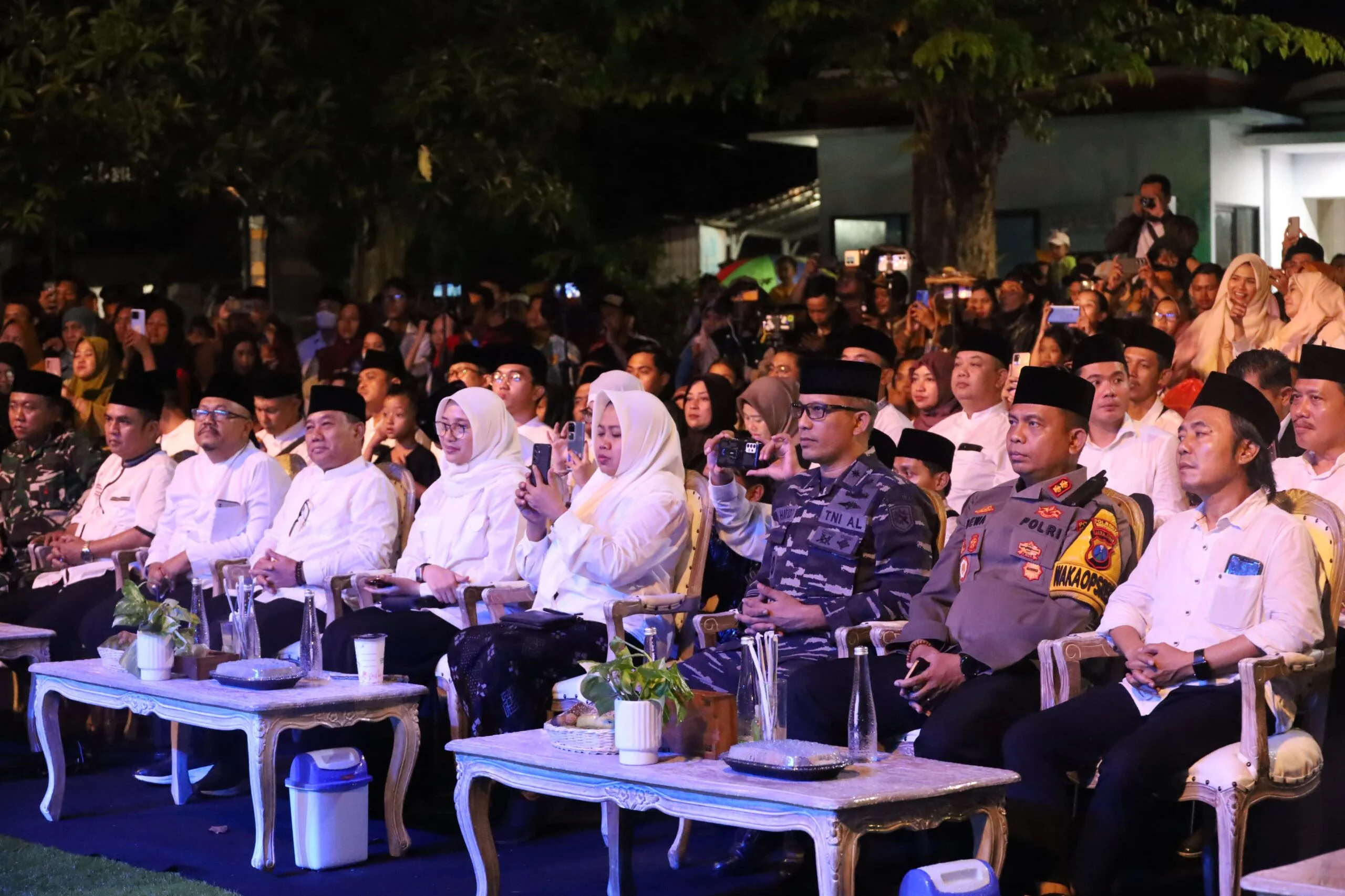 Meriahkan Bulan Suci Ramadhan, Danlanal Banyuwangi Bersama Forkopimda Hadiri Festival Budaya Ramadhan