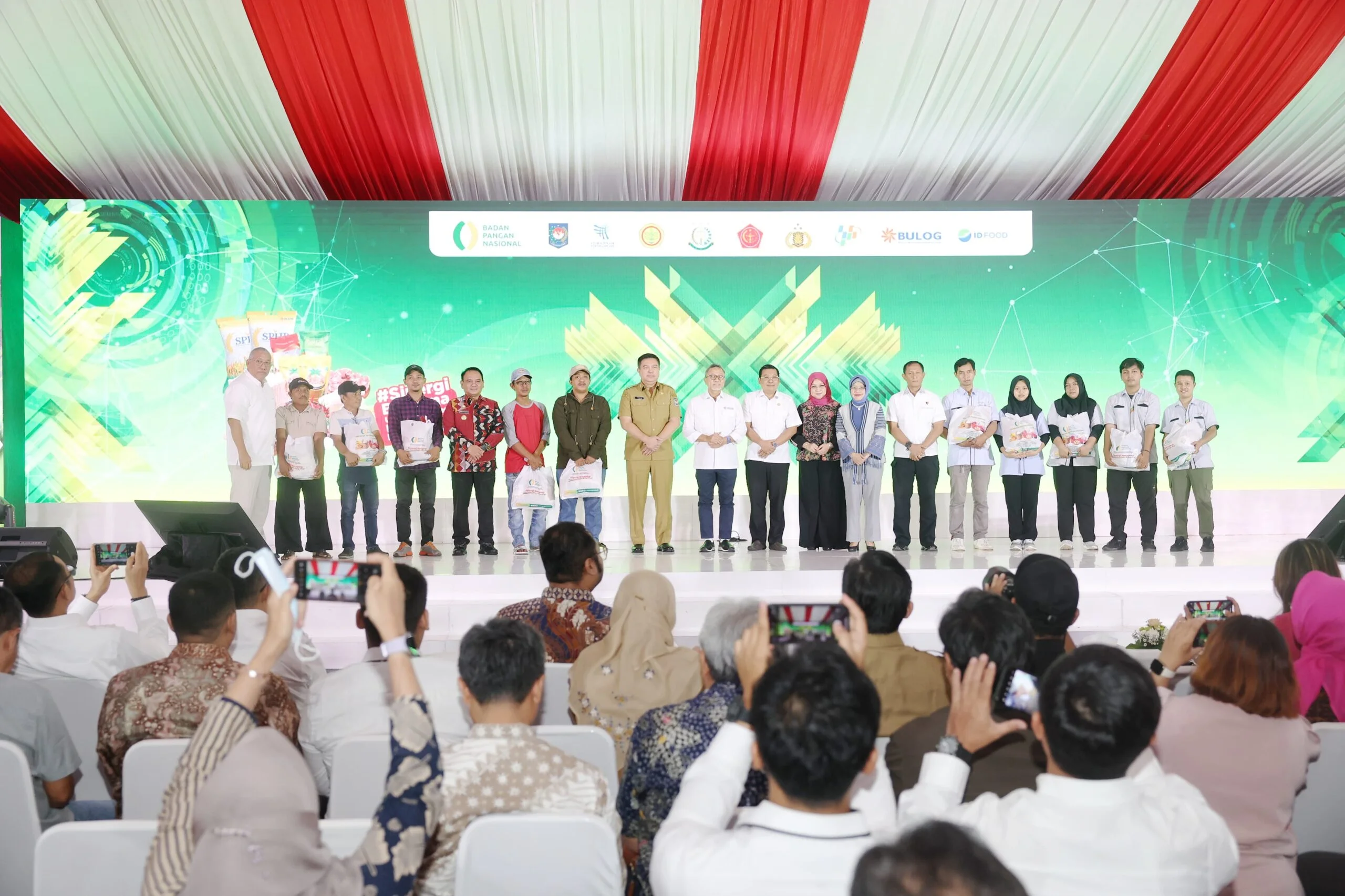 Pj Gubernur Sultra Hadiri Apel Siaga Pengamanan Pasokan dan Harga Pangan Jelang Idul Fitri 2024