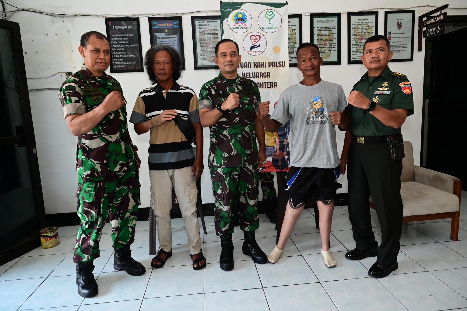 Dandim 0726/Sukoharjo Serahkan Bantuan Kaki dan Tangan Palsu dari Yayasan Benih Baik dan We Love Other (WLO)