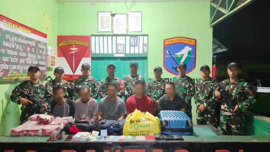 Satgas Pamtas RI-Malaysia Yonarmed 16/TK Berhasil Gagalkan Penyelundupan Narkoba Jenis Sabu-Sabu