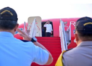Presiden Jokowi Bertolak Menuju SUMSEL Untuk Melajutkan Kunkernya di Pulau Sumatra