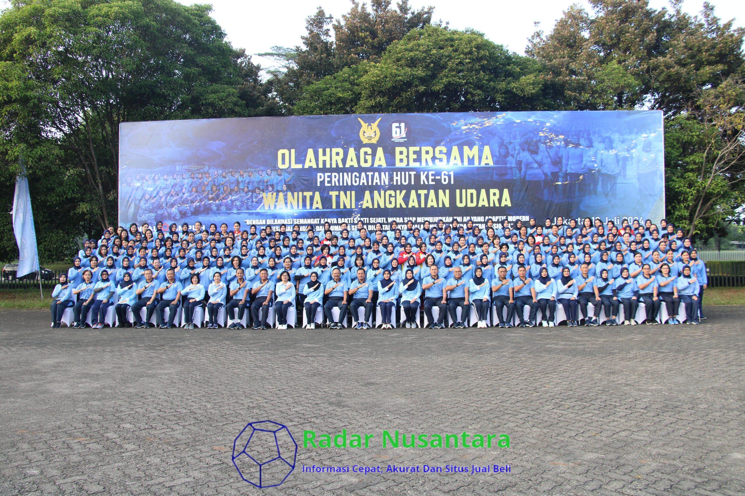 Panglima Koopsud I Dan Ketua Pia Ardhya Garini D.I Koopsud I Hadiri Olahraga Bersama Dalam Rangka HUT Wara ke 61