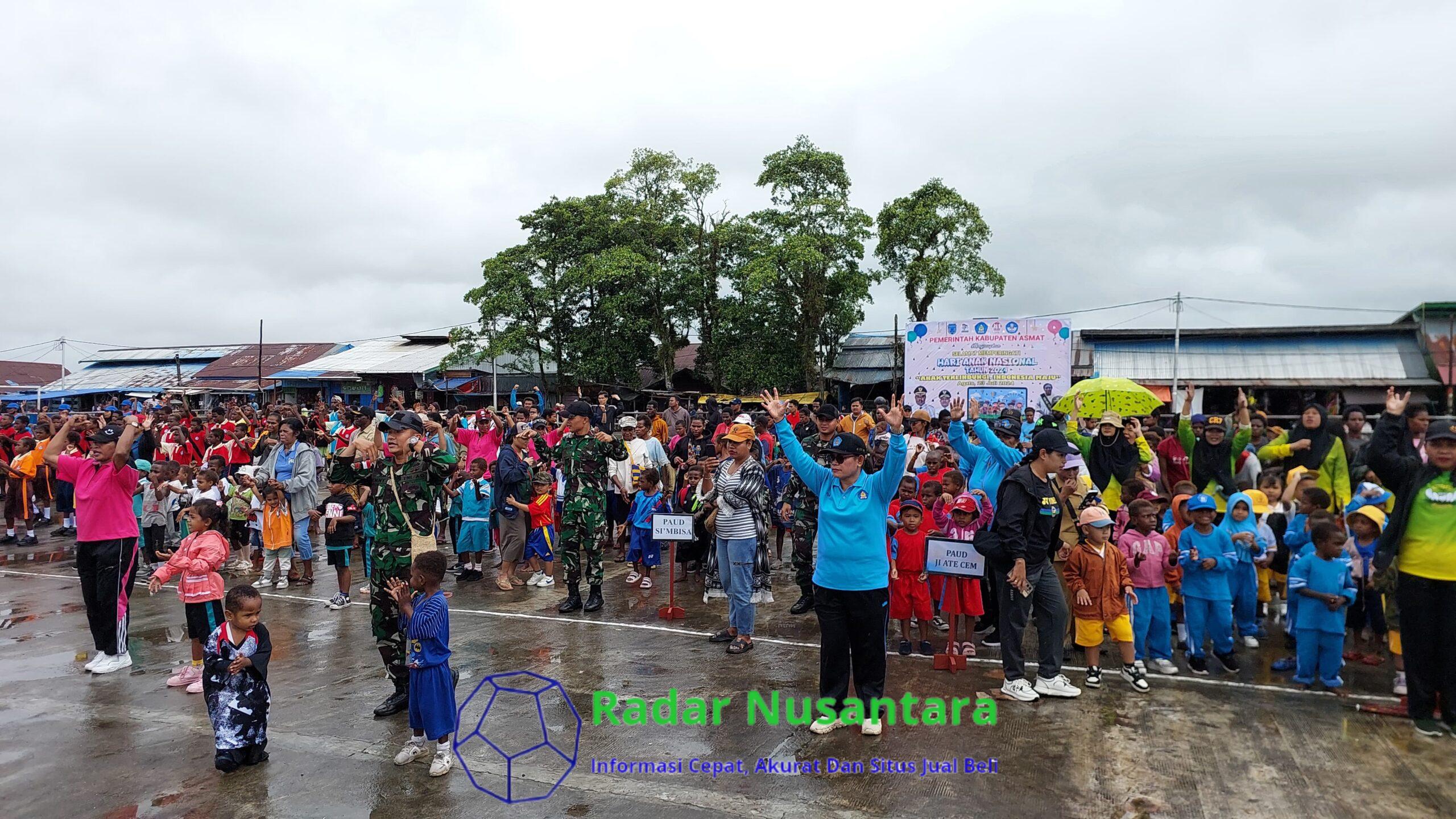 Satgas Yonif 125/SMB Ikuti Jalan Santai Dalam Rangka Hari Anak Nasional