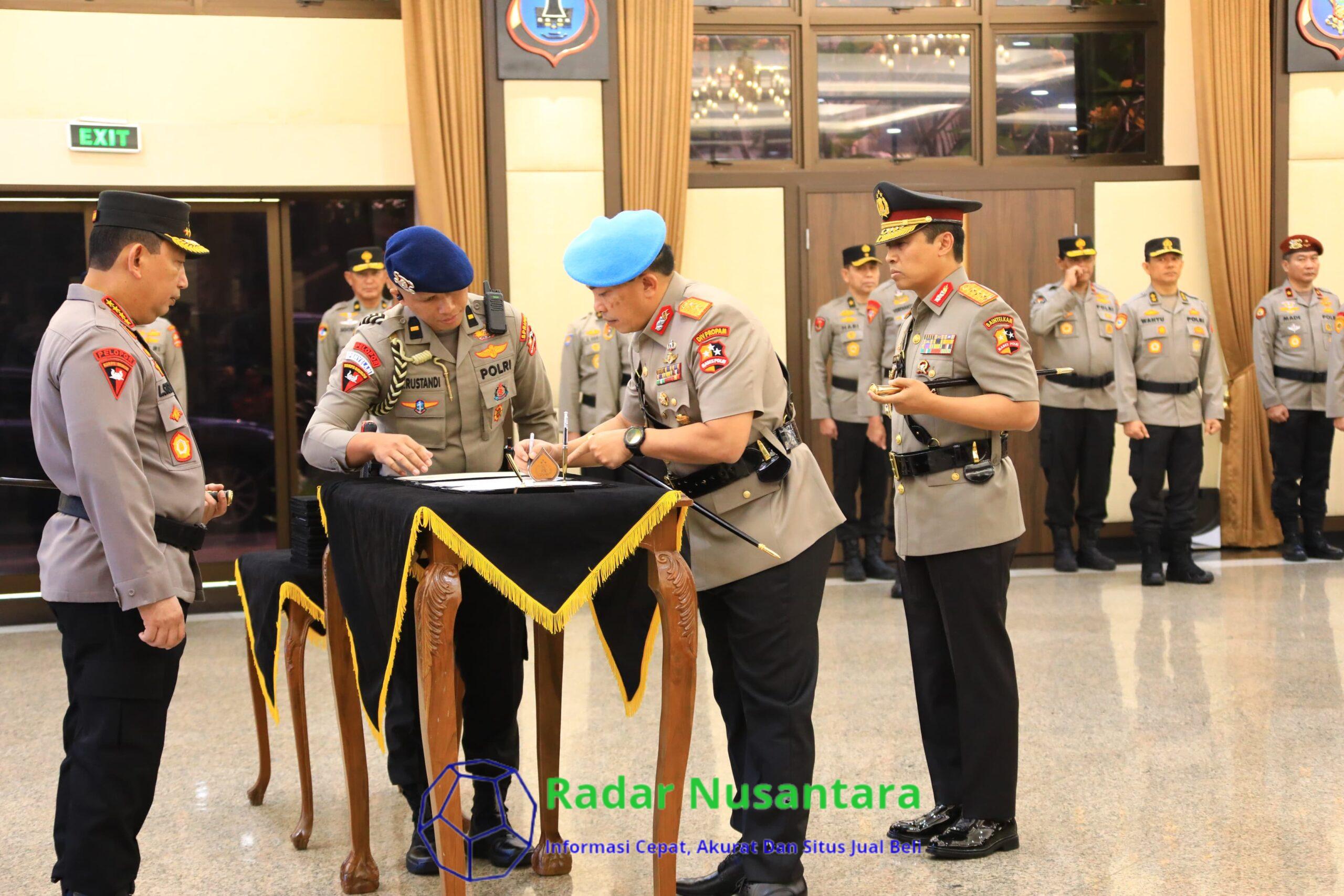 Kapolri Pimpin Upacara Kenaikan Pangkat dan Sertijab Pati Polri, Ada Kadiv Propam dan Sejumlah Kapolda