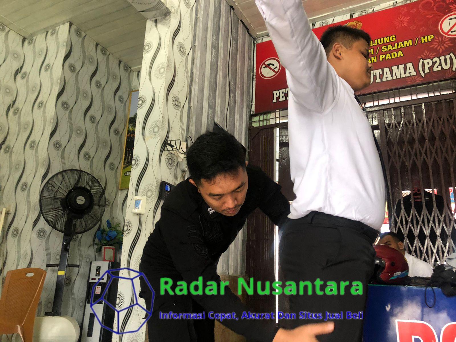 LAKUKAN DETEKSI DINI, LAPAS TANJUNGBALAI ASAHAN PERIKSA SEMUA ORANG YANG MASUK KE DALAM LAPAS