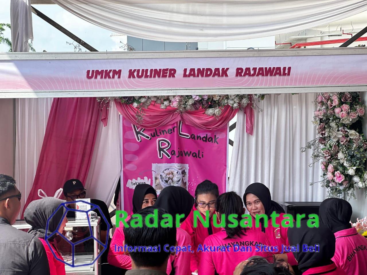 Kunjungan Ny. Juliati Sigit Prabowo ke UMKM Kuliner Landak Rajawali: Dorongan Semangat untuk UMKM Lokal