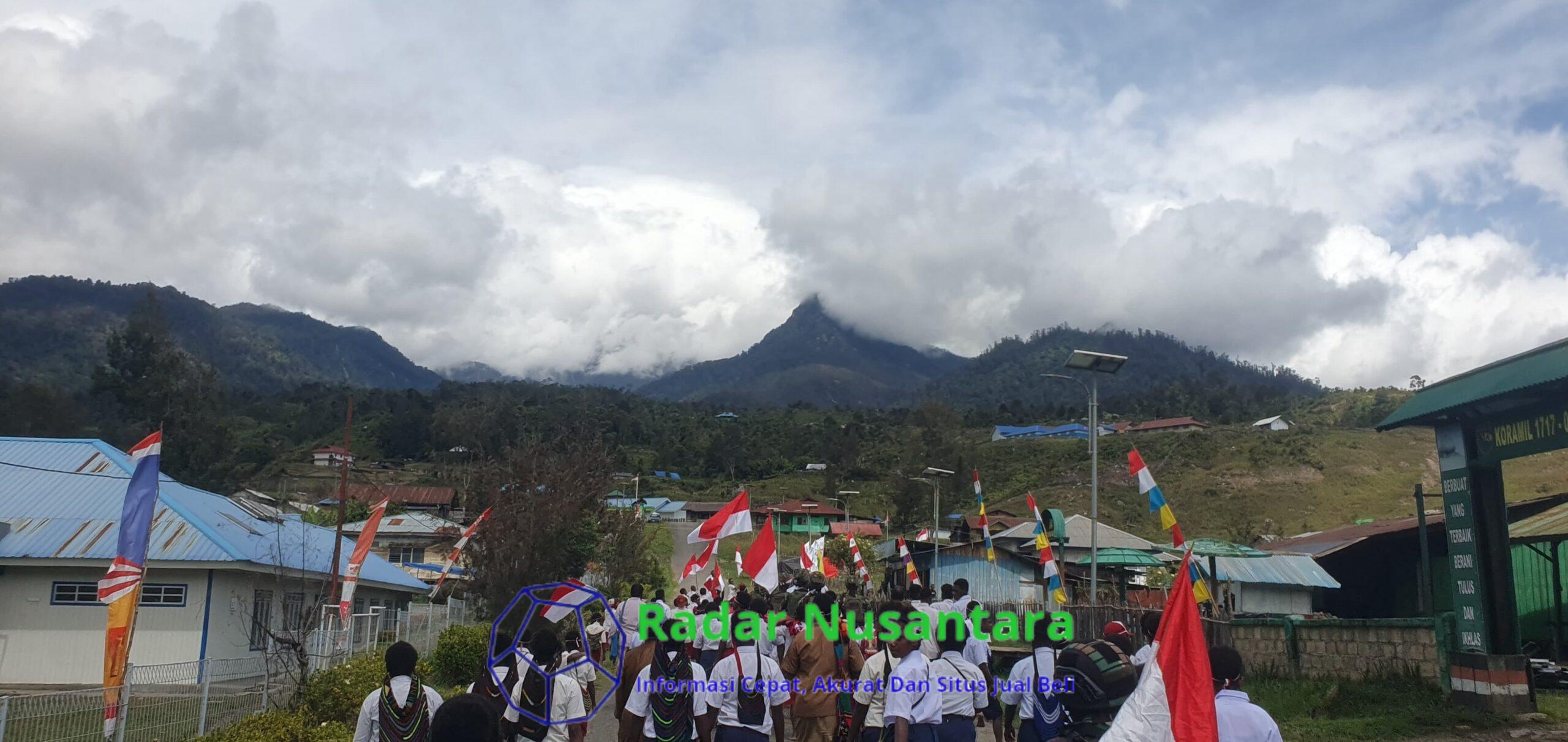 The Excitement Of The Indonesian Flag Raising And Carnival By Habema And The Sinak Community