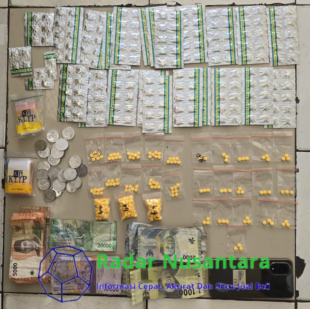 Polsek Jatiuwung Sita Ratusan Butir Obat Daftar G Tanpa Izin Edar