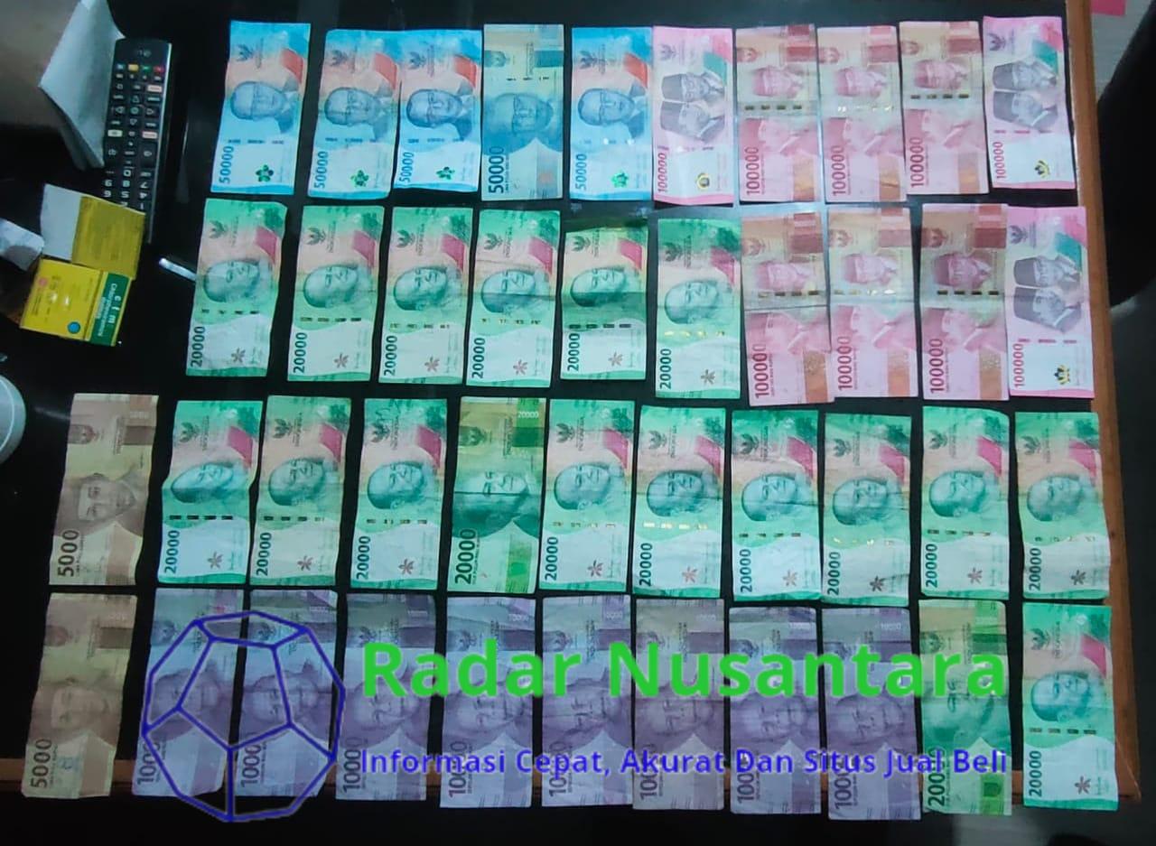 Berkedok Toko Buku, 2 Pelaku Pengedar Obat Terlarang Tanpa Izin Diamankan ke Polsek Benda