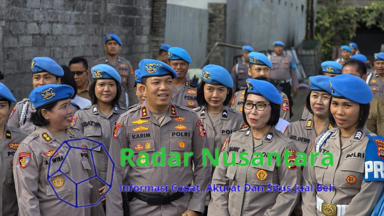 Sasar TPS 3 R Paku Sari Pemongan, KADIV Propam POLRI Gandeng Polwan Gelar Bhakti Sosial