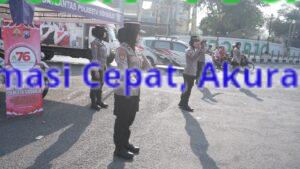 Aksi Simpatik Polwan Sapa Pagi Masyarakat Sidoarjo