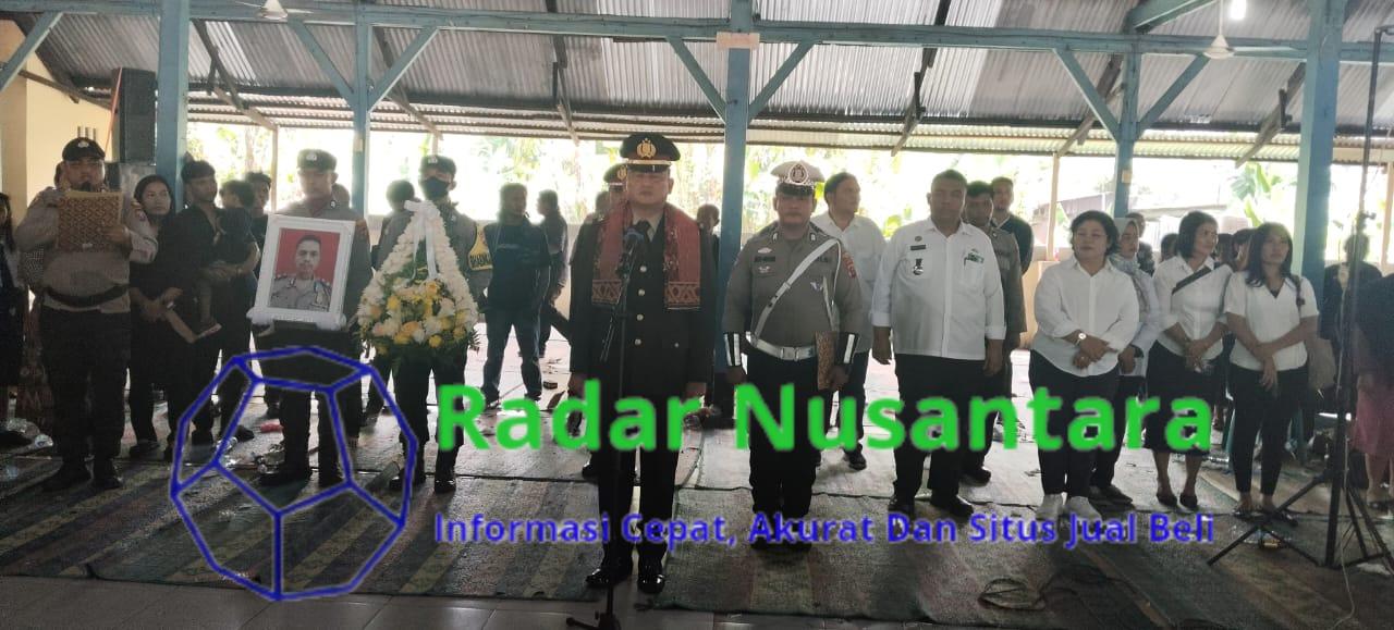 Kapolsek Pancur Batu Jadi Irup Persemayaman IPTU GINSIN ERSADA GINTING ( Panit Opsnal Intelkam Polsek Pancur Batu Polrestabes Medan)