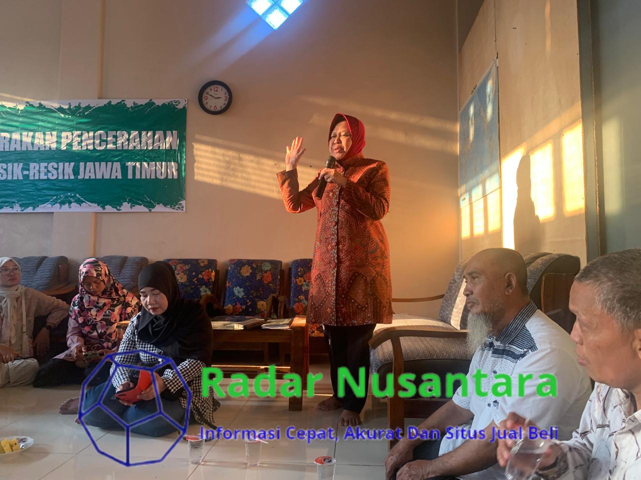 Risma Kunjungi Posko Relawan Sampaikan Visi dan Misi