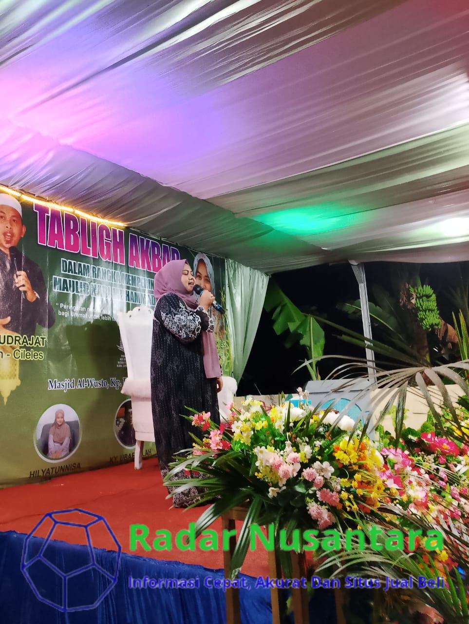 Menghadiri acara Maulid Nabi SAW Anggota DPRD Lebak Tika Kartika Sari ucapkan terima kasih kepada seluruh masyarkata Leuwidamar