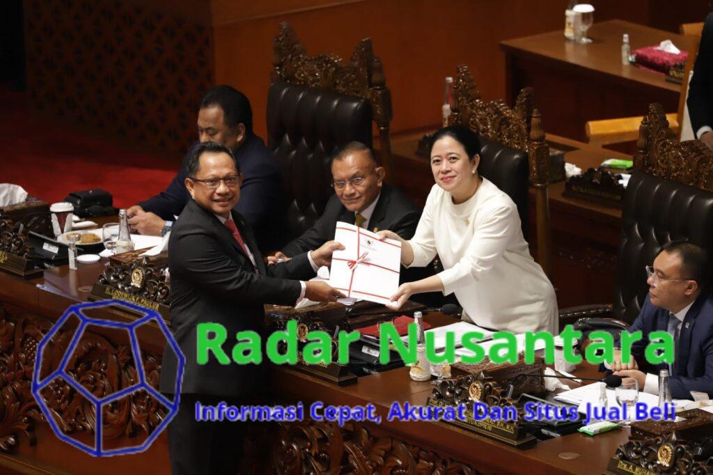 79 RUU tentang Kabupaten/Kota Resmi Diundangkan, Mendagri Apresiasi Kinerja DPR RI dan DPD RI