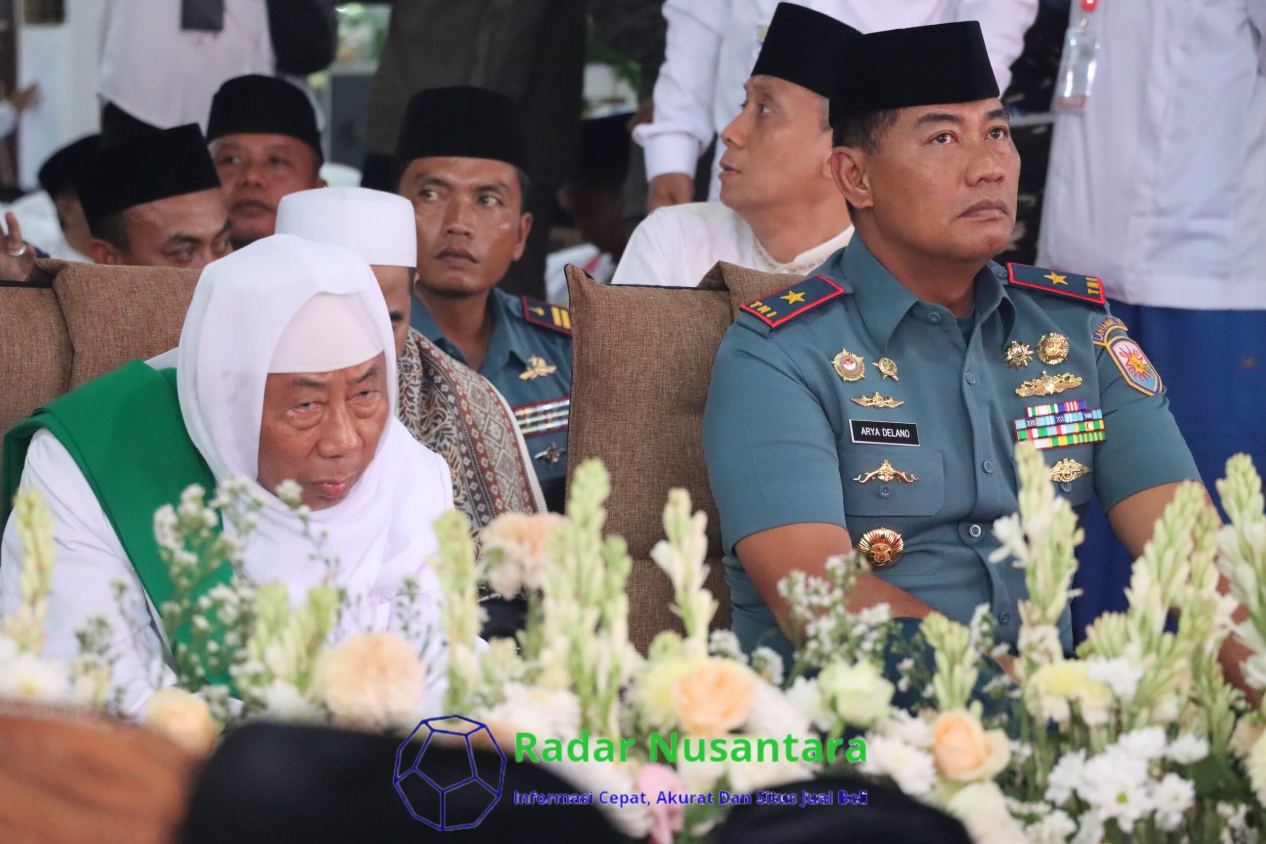 Danlantamal V Hadiri Puncak Acara Maulid Akbar Kanzus Sholawat Habib Luthfi Bin Ali Bin Yahya