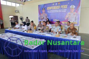 Ditlantas Polda Kepri Gelar Konferensi Pers Berhasil Amankan 28 Unit Angkutan Barang Overload Overdomination dalam Operasi Zebra Seligi 2024