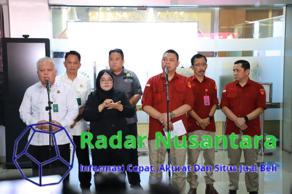 Penggeledahan dan Penetapan Tersangka: 3 Orang Hakim dan 1 Pengacara Terkait Suap dan/atau Gratifikasi