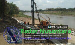 Proyek Pembangunan Pelindung Tebing Sungai Ledok Kulon PU SDA Bojonegoro Jadi Sorotan