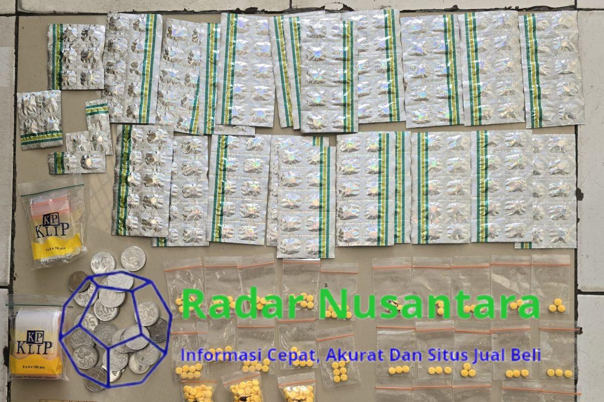 Jawa Barat Darurat Obat Keras TYPE G Siapa Kelompok BURHAN …… ? Sampai Anggota Yonif 30 Bernama Andre Membackup Peredaran Obat Terlarang Type G