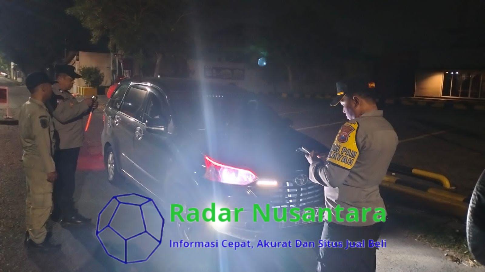 Polsek Gunung Anyar Gelar Operasi Gabungan 2 Pilar Cegah Tawuran dan Kejahatan Malam