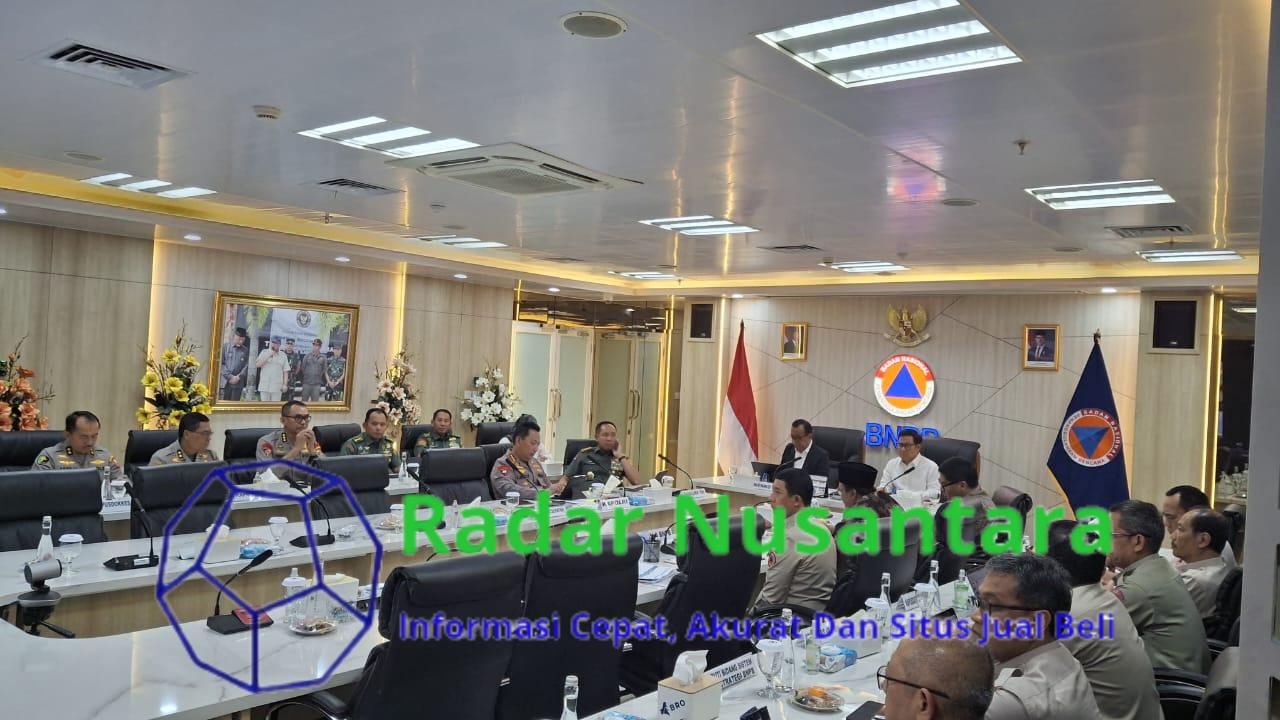 Panglima TNI Hadiri Video Conference Bersama Presiden RI terkait Penanggulangan Bencana di NTT