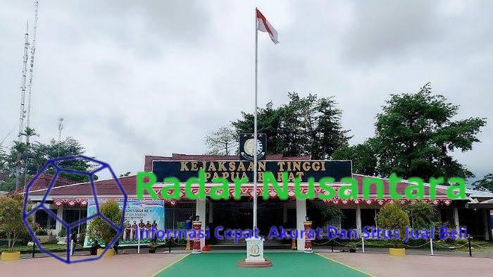 Penetapan dan Penahanan Tersangka Kasus Korupsi Proyek Peningkatan Jalan Mogoy-Merdey di Papua Barat