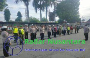 Jajaran Kodim 0808 Bersama Polres Blitar Kota Bersinergi Di Pos Pengamanan Nataru