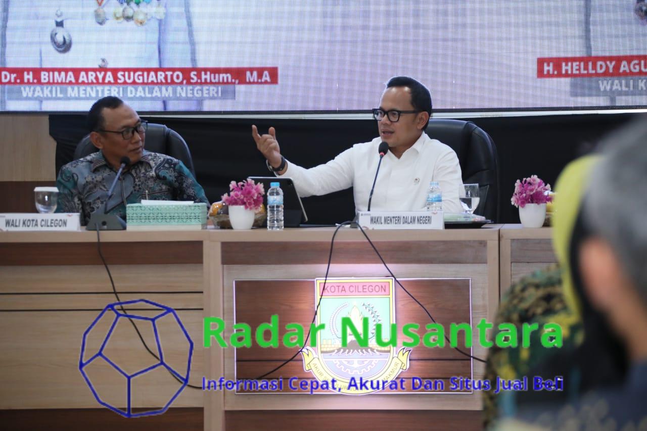 Wamendagri Bima Arya Jelaskan Kondisi Irigasi di Sejumlah Daerah kepada Menko Pangan