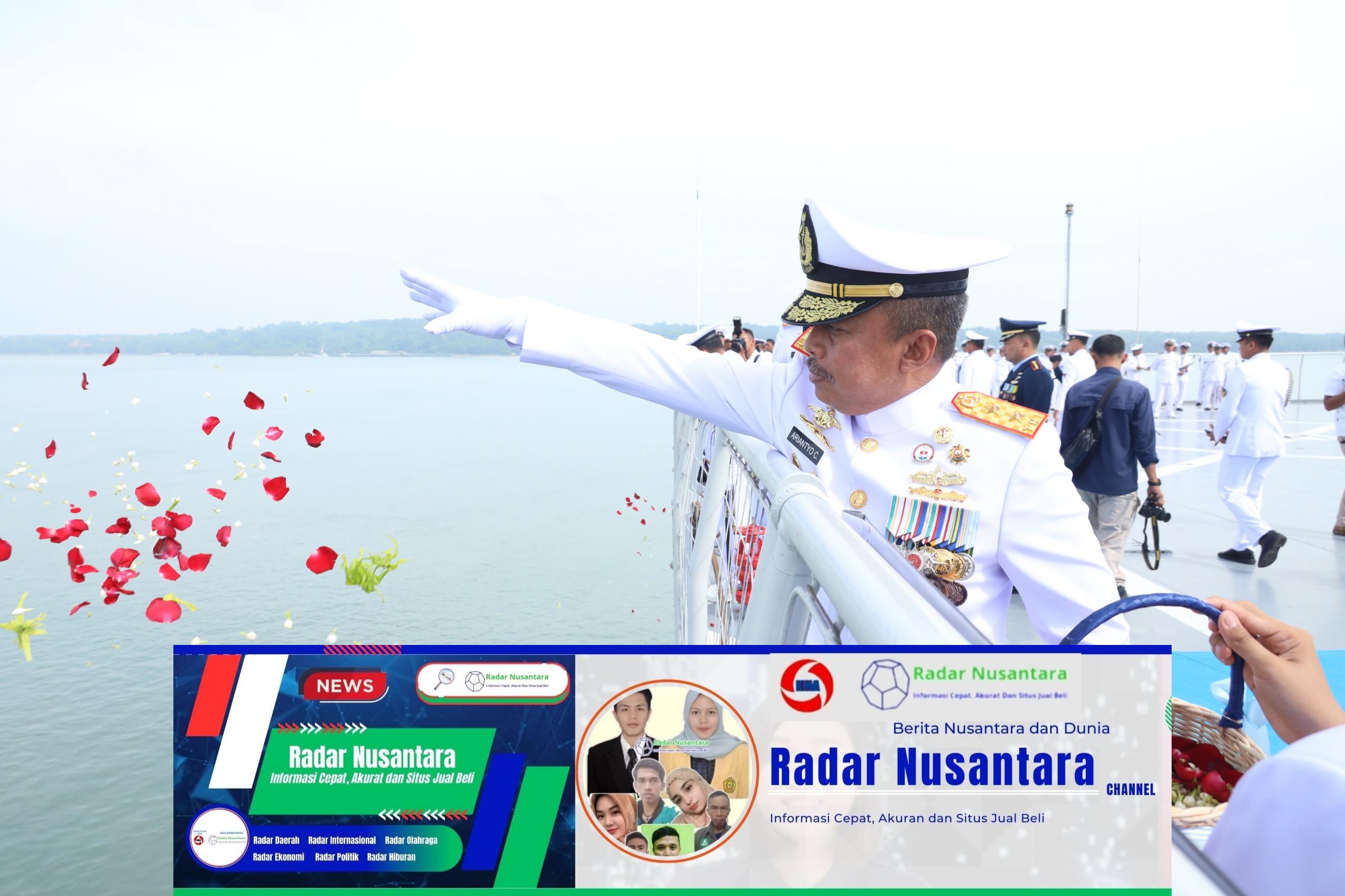 Mengenang Heroisme Hari Dharma Samudera 2025, Pangkoarmada II Hadiri Tabur Bunga Di KRI Surabaya-591